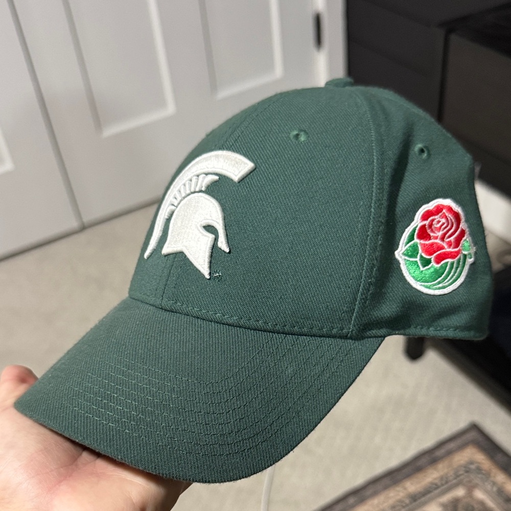 NIKE Dri Fit Green Cap with Spartan and Rose Embroidery Rosebowl Michigan State